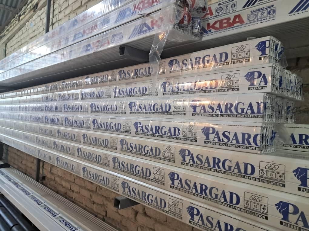 ** تولید و نصب کرکره برقی و درب اتوماتیک  **|خدمات پیشه و مهارت|اصفهان, رزمندگان|دیوار