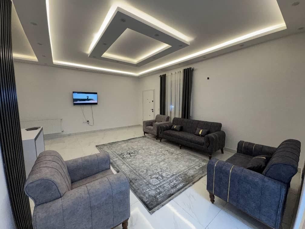 اجاره ویلا استخردار لاکچری در انزلی کدp101|اجارهٔ کوتاه‌مدت ویلا و باغ|رشت, سعدی (تختی)|دیوار