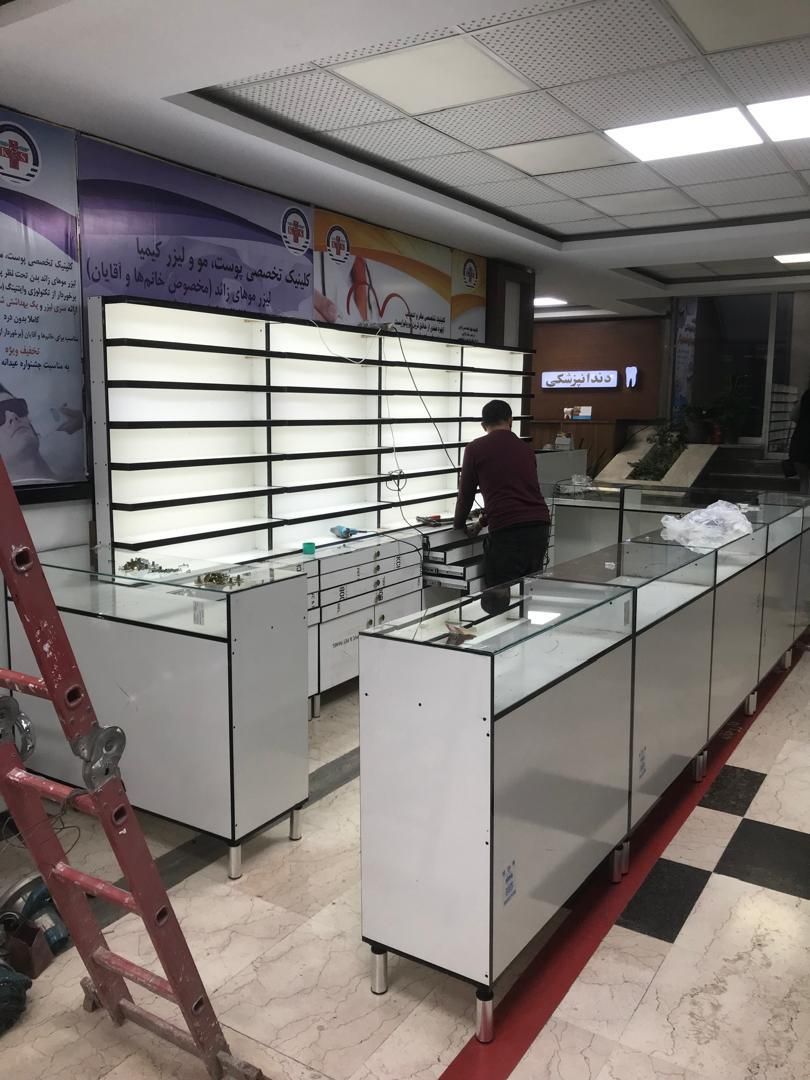 پیشخوان۱۱۸۸ ،کانتر۱۱۹،میز۱۳۰،ویترینن۱۰۰|فروشگاه و مغازه|کرج, کمال‌شهر|دیوار