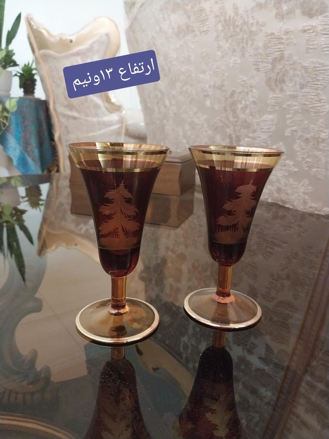 سرویس کریستال چک و ویترین چوبی|ظروف سرو و پذیرایی|اصفهان, سپاهان‌شهر|دیوار