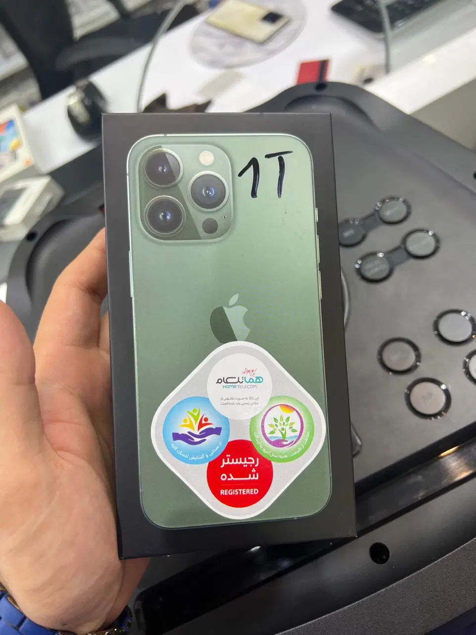 اپل iPhone 13 Pro با حافظهٔ ۱ ترابایت|موبایل|کرج, فاز ۳ مهرشهر|دیوار