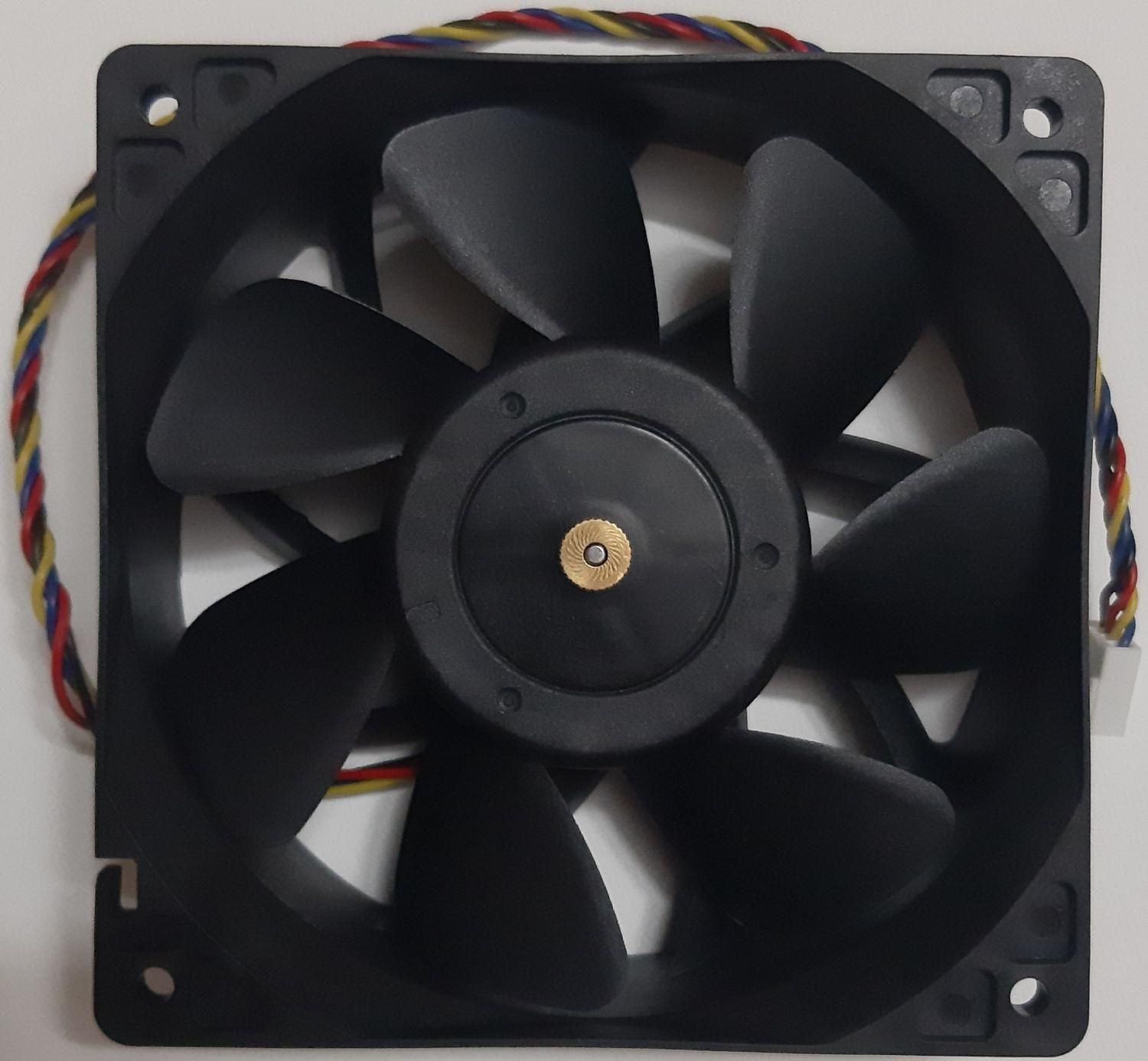 فن خنک کننده 12*12 ماینر براشلس مدل XD1238H12B-6|قطعات و لوازم جانبی رایانه|اصفهان, هزارجریب|دیوار