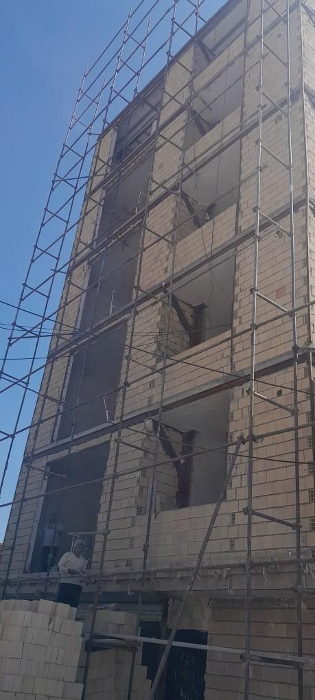 داربست فلزی با اکیب بیمه شده و قیمت مناسب|خدمات پیشه و مهارت|کرمانشاه, |دیوار