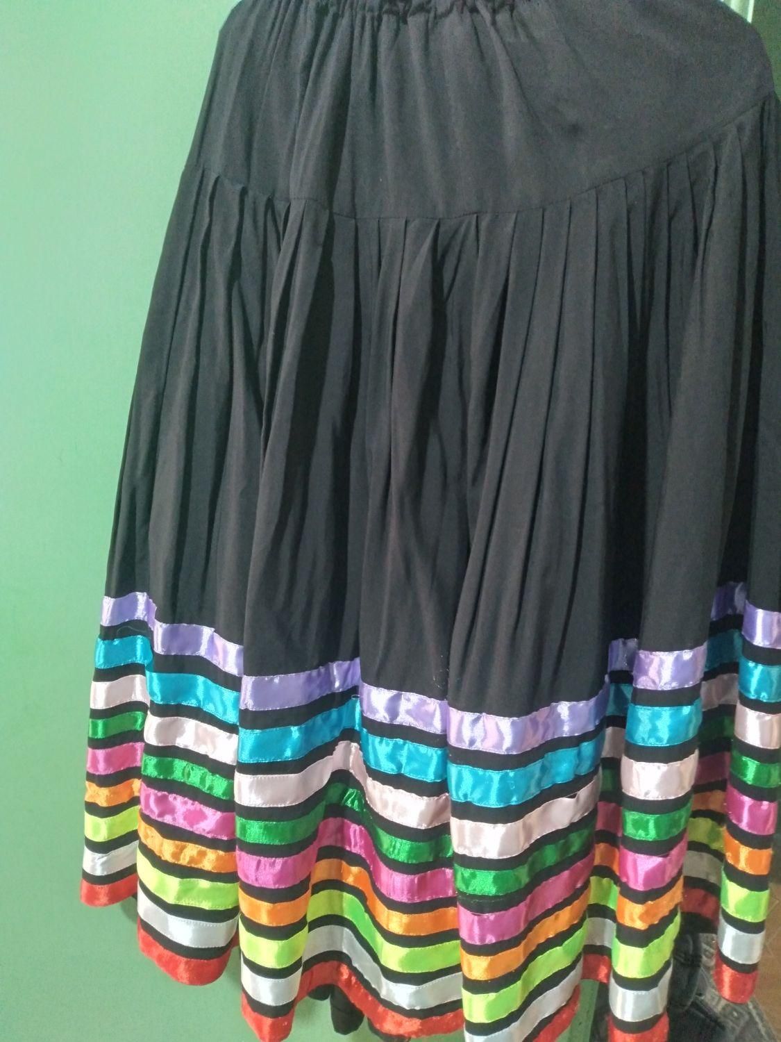 لباس محلی|لباس|لاهیجان, جمهوری|دیوار