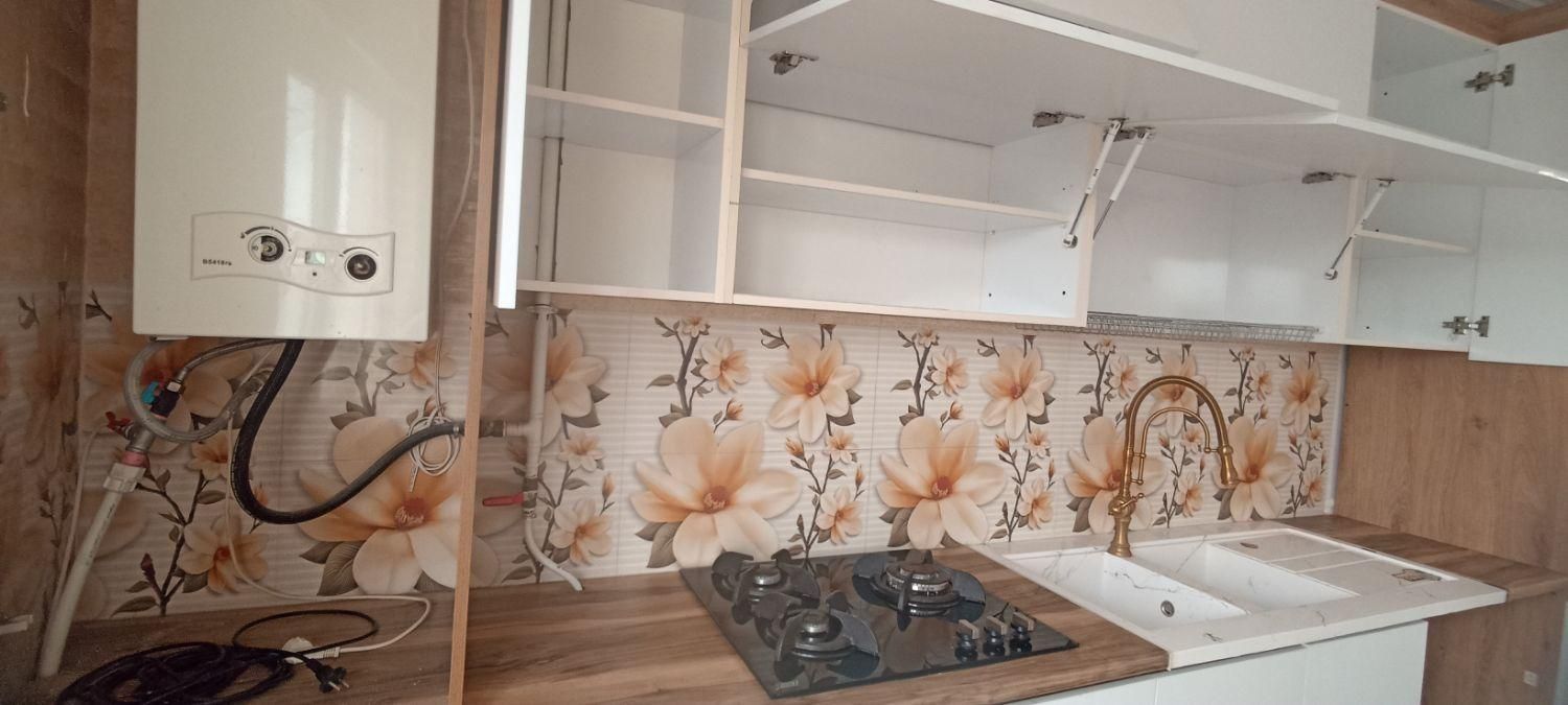 آپارتمان نوساز اجارهای بر خیابون|اجارهٔ آپارتمان|فامنین, |دیوار