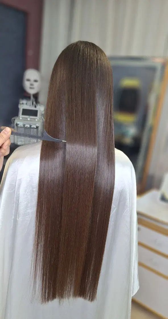 خدمات تخصصی کراتین واحیای مو،رنگ و لایت|خدمات آرایشگری و زیبایی|مشهد, راهنمایی|دیوار