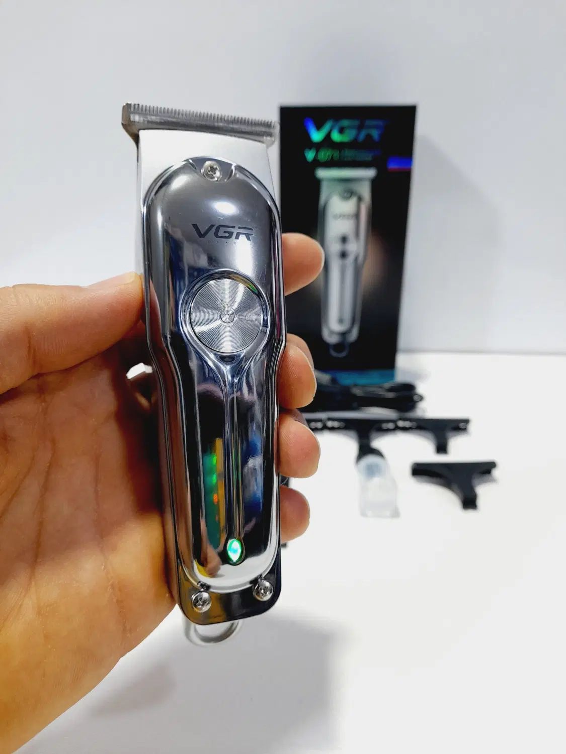 ماشین اصلاح vgr 071 اصل خط زن بی سیم شارژی کادو|آرایشی، بهداشتی، درمانی|تهران, فلسطین (میدان انقلاب)|دیوار