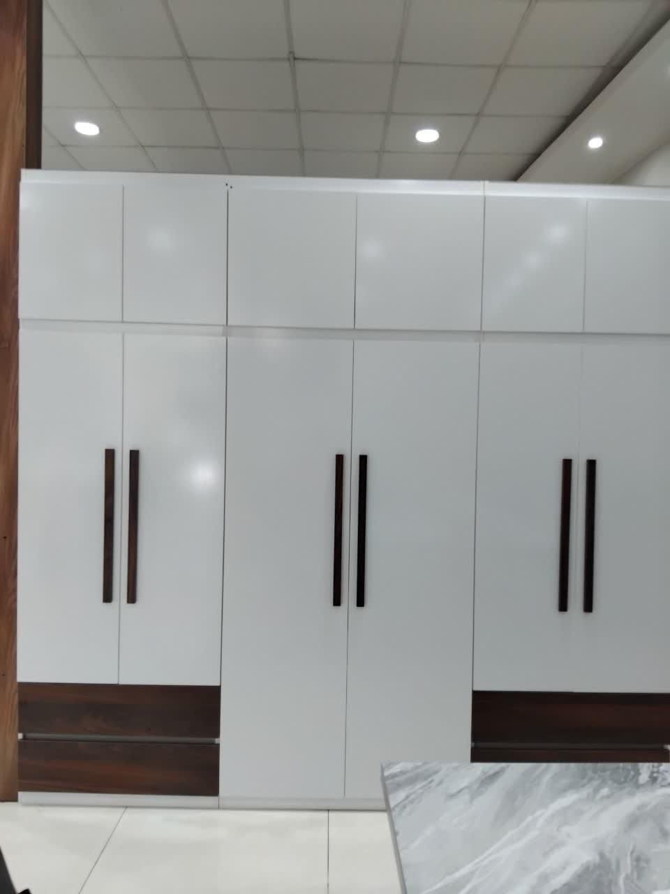 کمددیواری/کمد دیواری متحرک/کمد باکسی دو رنگ شیک|جاکفشی، کمد، دراور|نسیمشهر, |دیوار