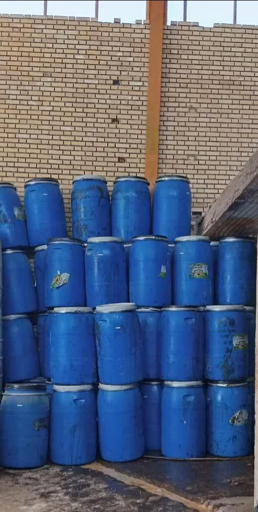 خرید و فروش بشکه های پلاستیکی ایرانی و خارجی|عمدهفروشی|محمدشهر, محمدشهر|دیوار