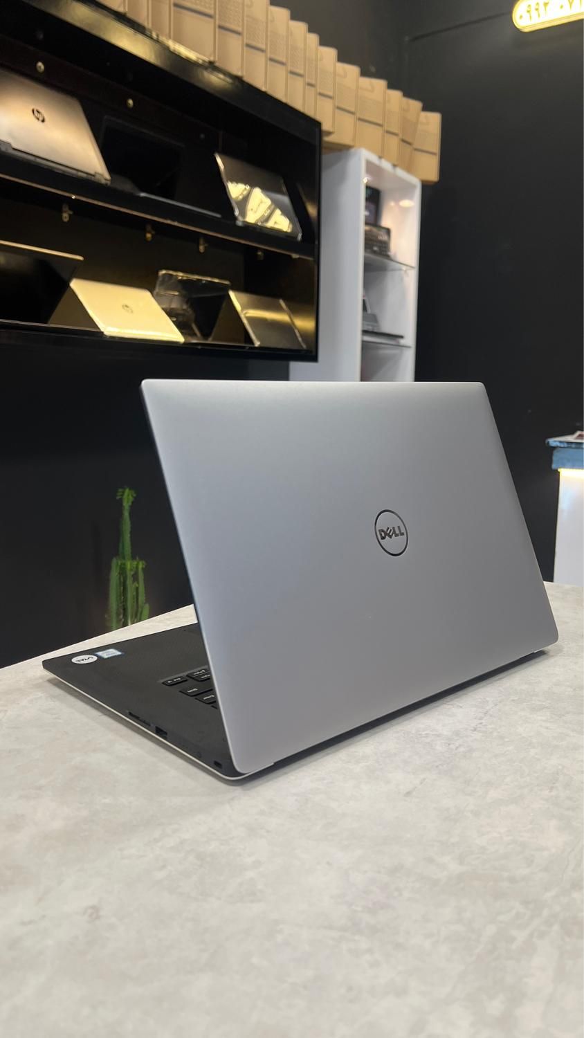 لپتاپ Dell حرفه ایFramless بارم32گیگ گرافیک مجزا4G|رایانه همراه|گلبهار, |دیوار
