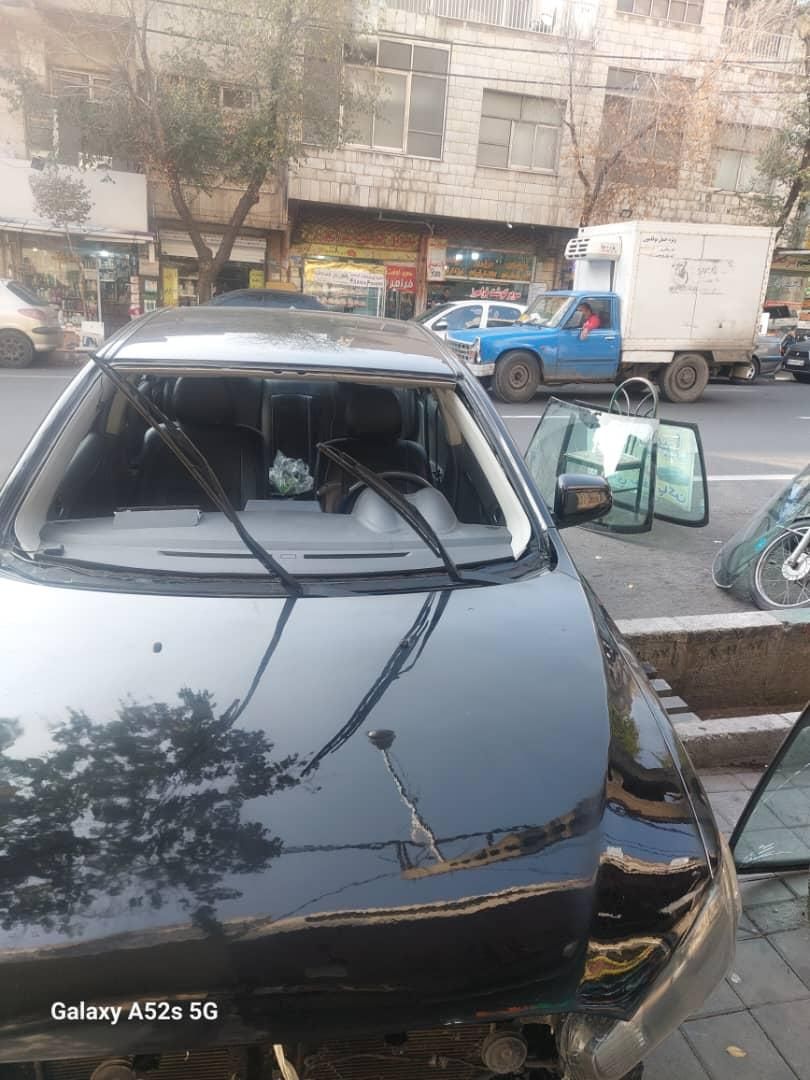 مرکز تخصصی شیشه اتومبیل شیشه خودرو حسینی نصب فوری|خدمات موتور و ماشین|تهران, آذربایجان|دیوار