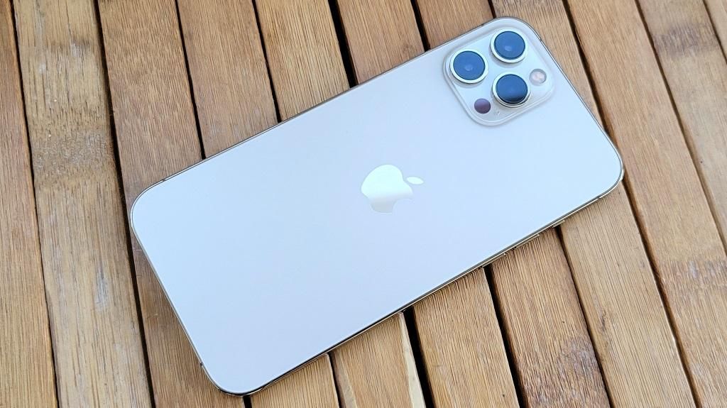 اپل iPhone 12 Pro Max با حافظهٔ ۲۵۶ گیگابایت|موبایل|اصفهان, سیچان|دیوار