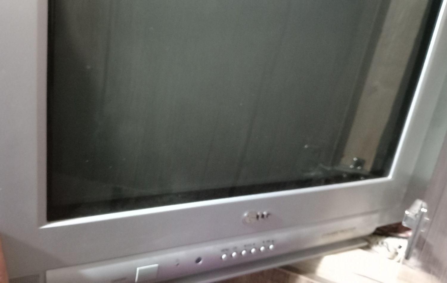 تلویزیون LGقدیمی۲۱اینچ|تلویزیون و پروژکتور|شهرکرد, |دیوار