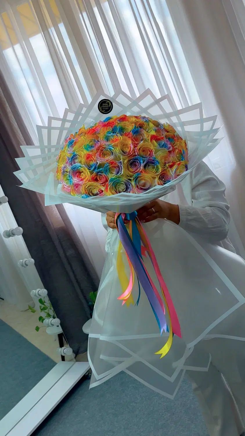 دسته گل هفت رنگ هلندی باکس گل هزینه دیزاین(رایگان)|گل و گیاه طبیعی|تهران, چیتگر شمالی|دیوار