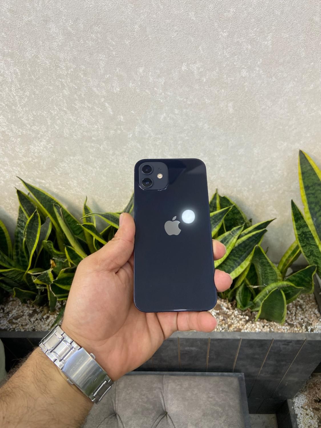 ایفونiPhone 12 نرمال مشکی ۱۲۸za فقط دسته چکتو بیار|موبایل|اصفهان, احمدآباد|دیوار