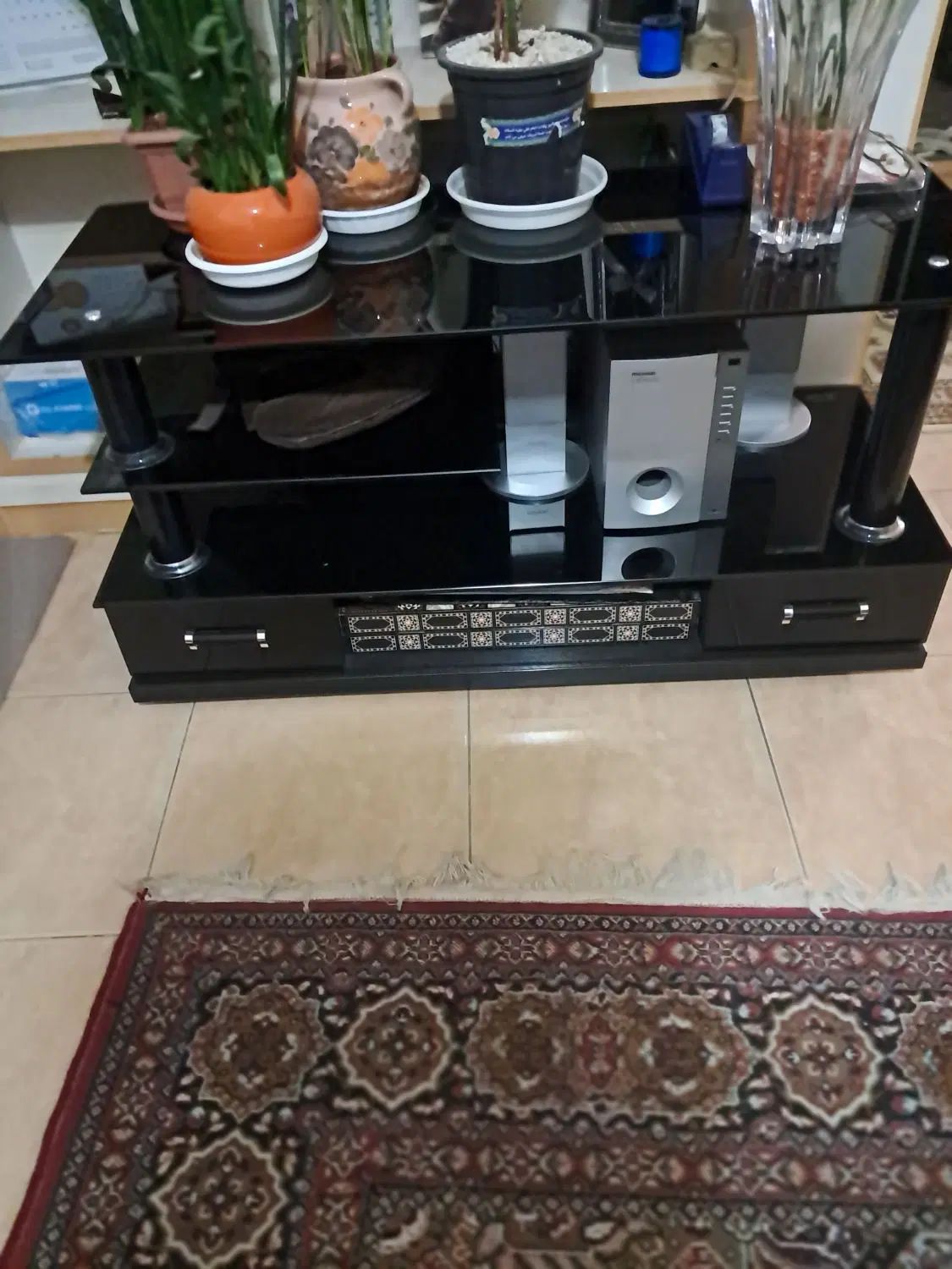 فروش میز تلویزیون شیشه ای|میز تلویزیون|اصفهان, لنبان|دیوار