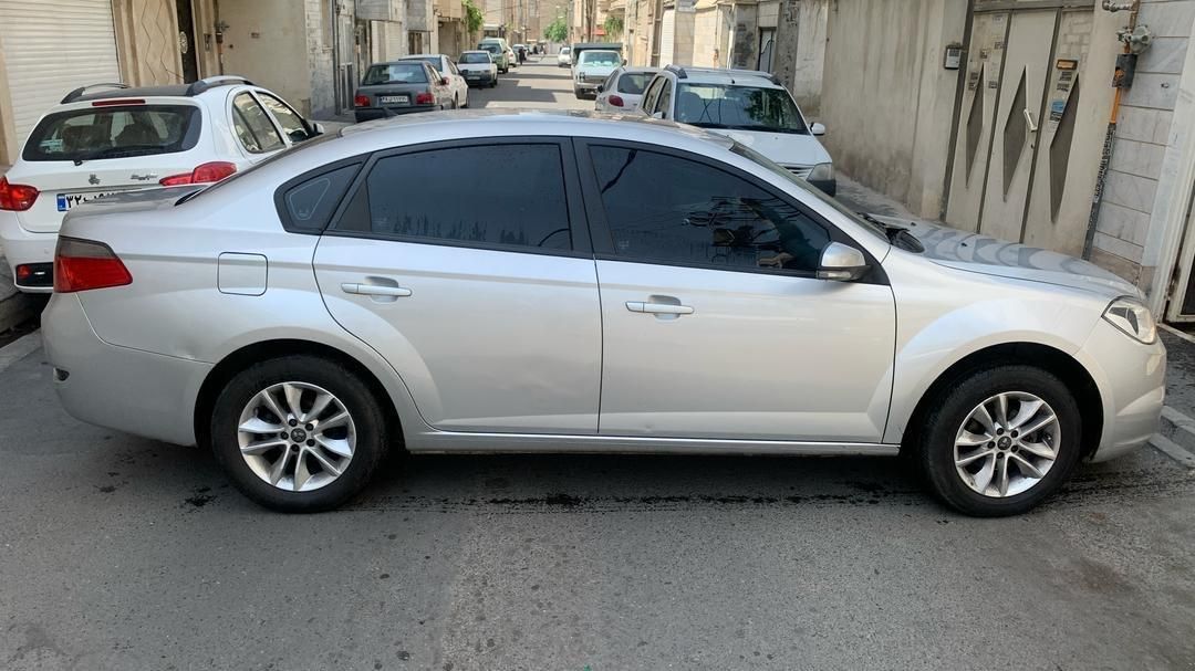 برلیانس H330 اتوماتیک 1500cc، مدل ۱۳۹۶|خودرو سواری و وانت|تهران, سنایی|دیوار