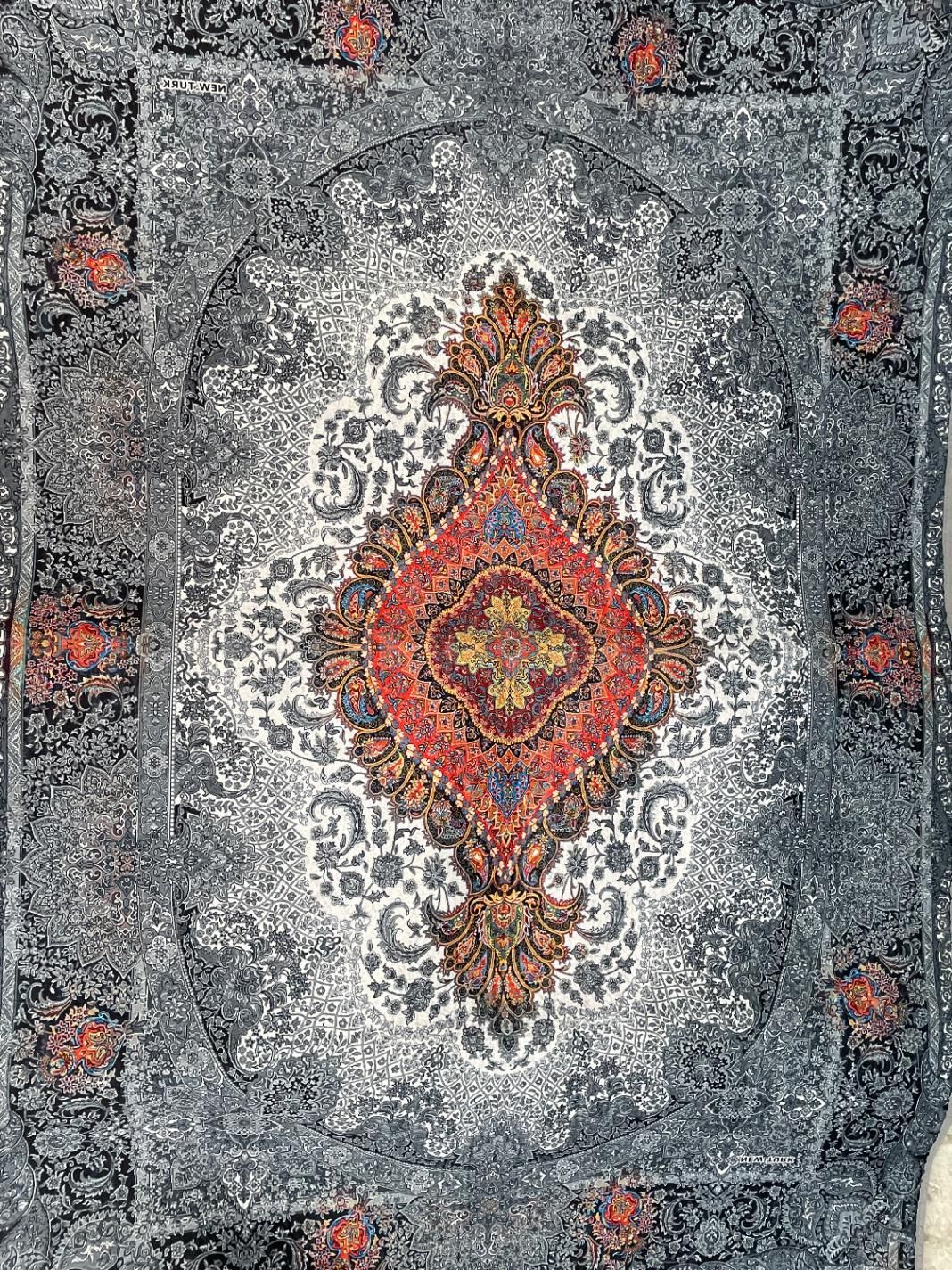 فرشینه نمدی|روفرشی|اصفهان, ارزنان|دیوار