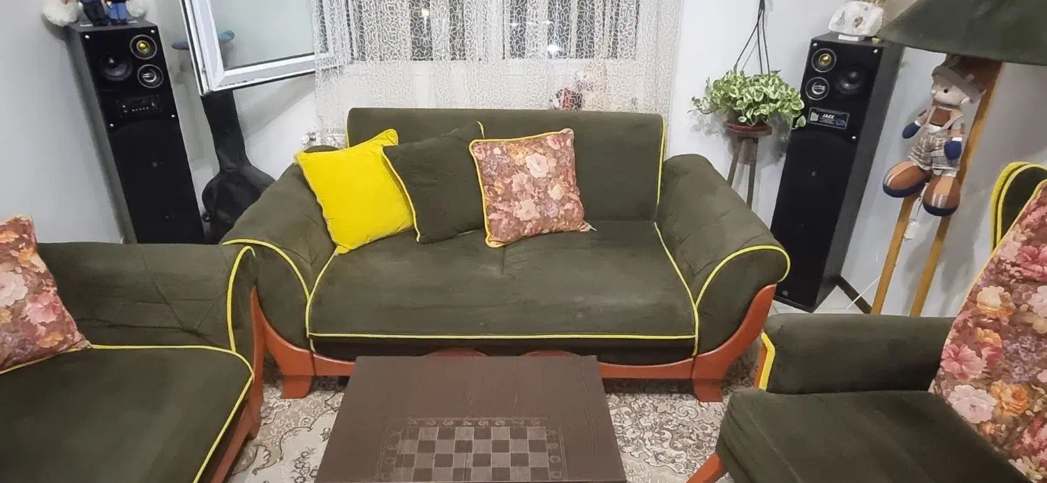 مبل و صندلی ست هم مبل۷نفره و۶ عدد صندلی فقط۶ تومان|مبلمان خانگی و میز عسلی|پردیس, فاز ۱۱|دیوار