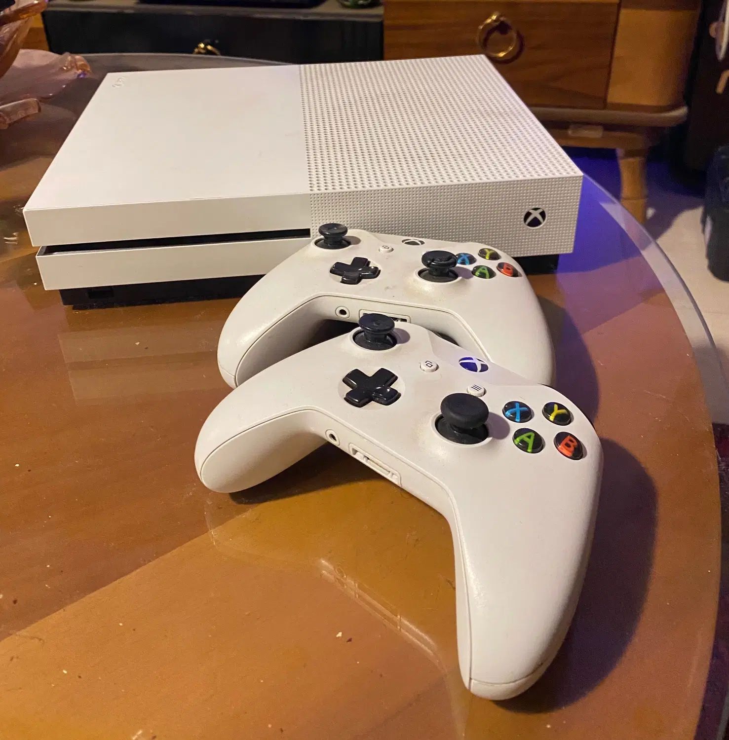 Xbox one s|کنسول، بازی ویدئویی و آنلاین|کرج, مصباح|دیوار