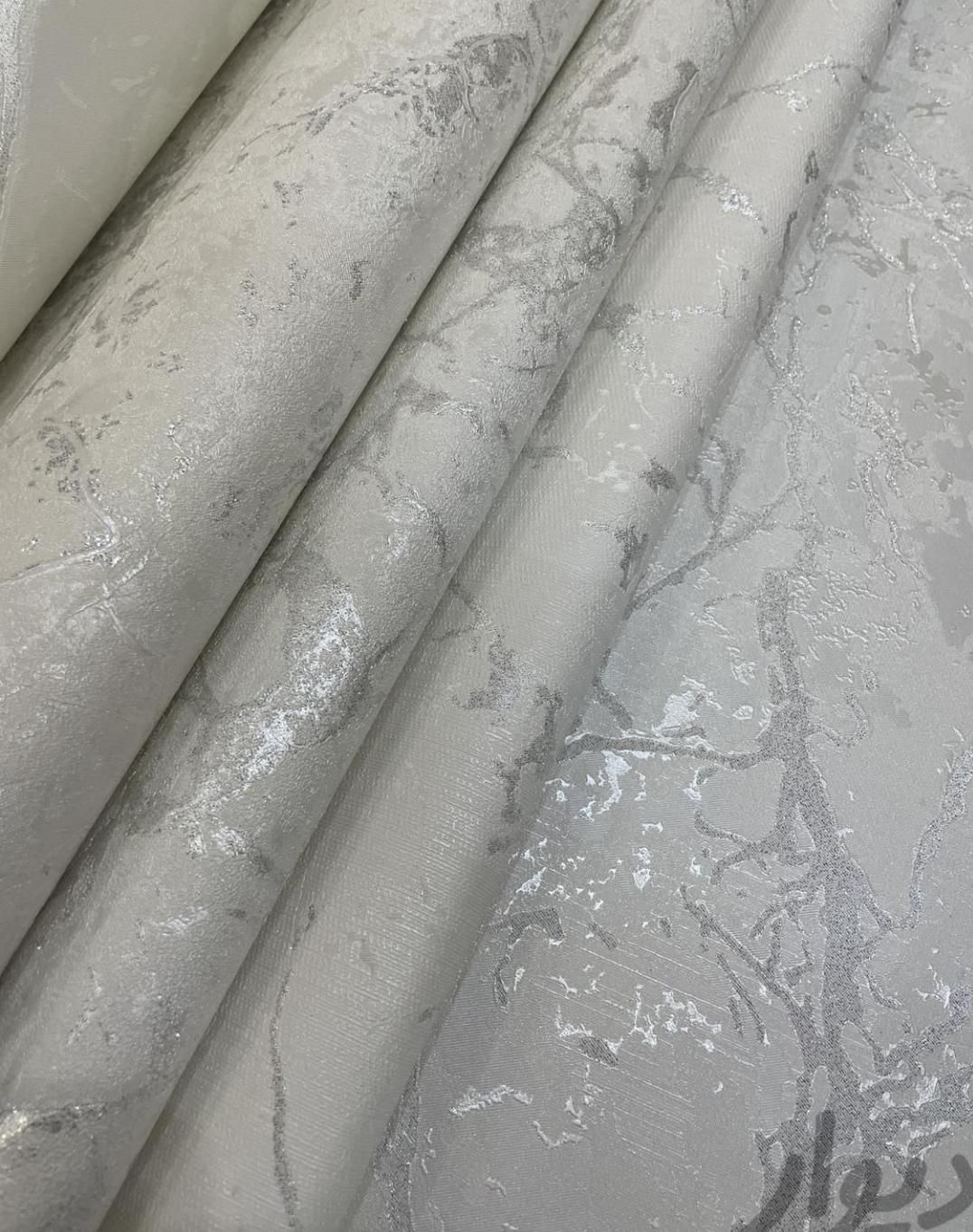 مرکز پخش کاغذدیواری و کفپوش/اقساط چهارماه/بدون پیش|خدمات پیشه و مهارت|اصفهان, برازنده|دیوار