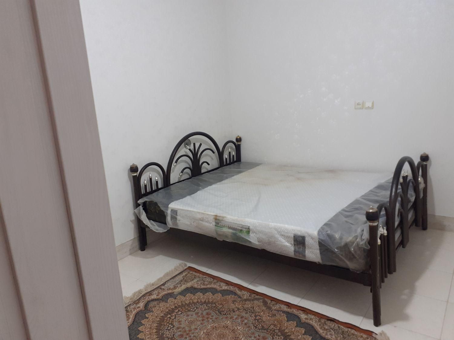 کرایه منزل روزانه|اجارهٔ کوتاهمدت آپارتمان و سوئیت|کاشان, امیرکبیر|دیوار