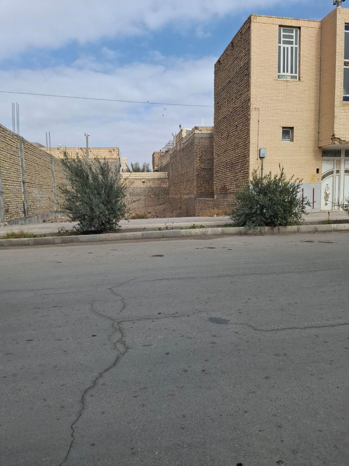 فروش زمین ۱۷۸ متری لب خیابان شاپورزاده|فروش زمین و ملک کلنگی|بافق, |دیوار