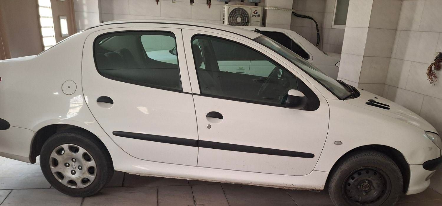 پژو 206 SD V8، مدل ۱۳۹۳|خودرو سواری و وانت|اصفهان, ابر|دیوار