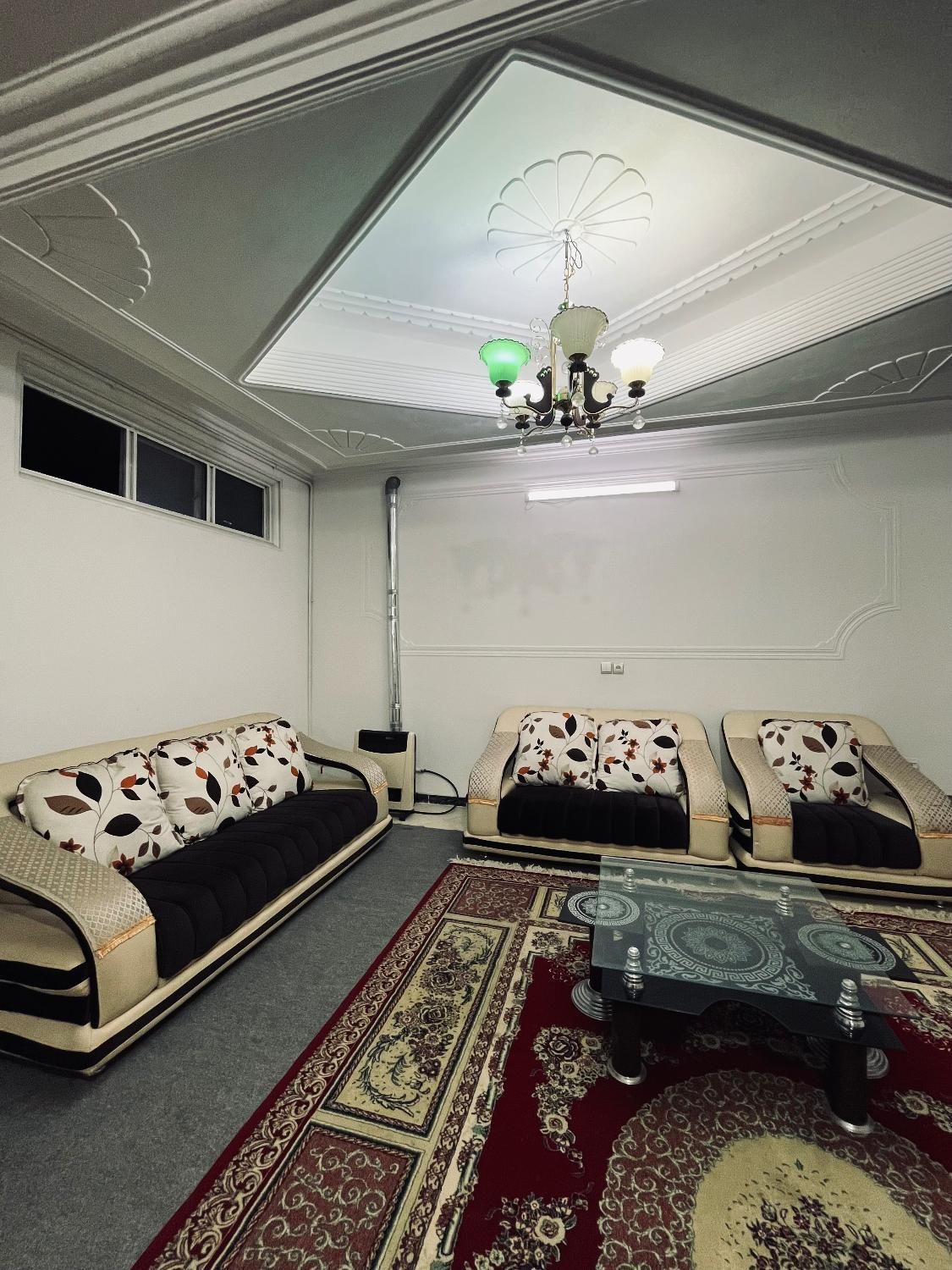 واحد مستقل بلوارپزشک|اجارهٔ کوتاه‌مدت آپارتمان و سوئیت|کرمان, |دیوار