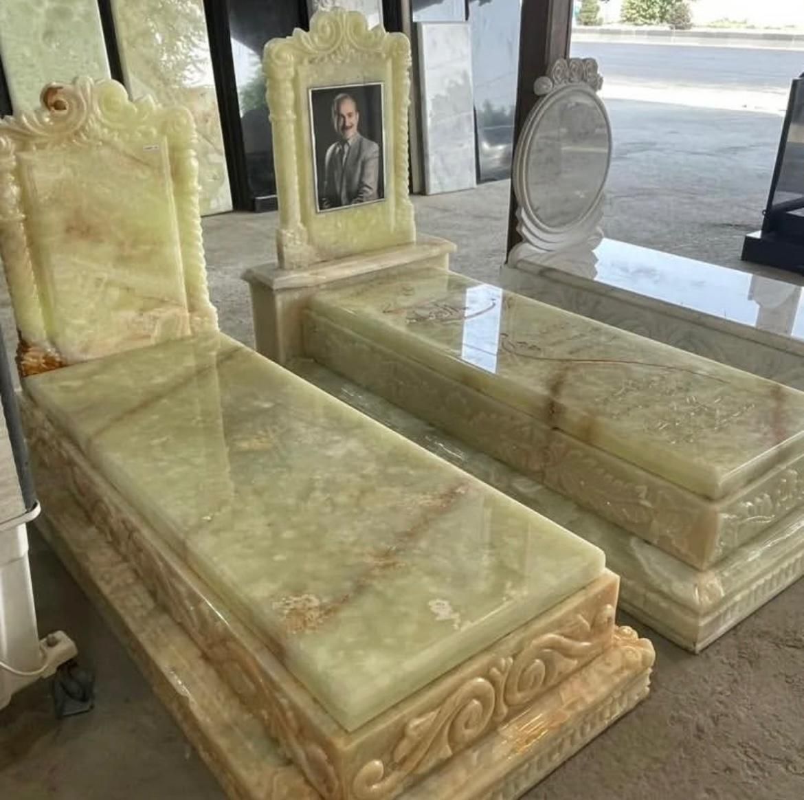 سنگ قبر / سنگ مزار  (مستقیم از کارخانه)|عمده‌فروشی|باقرشهر, |دیوار