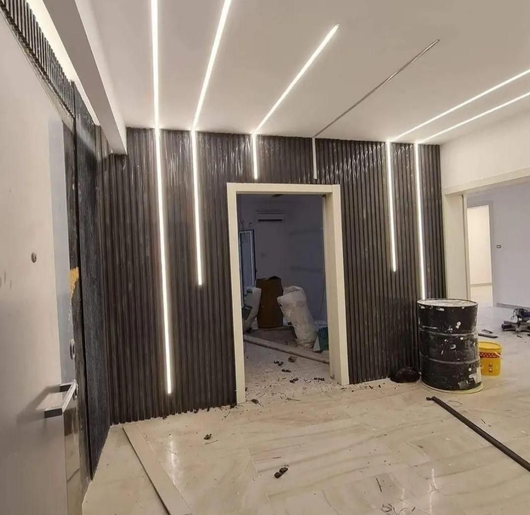 خدمات برق حسینی|خدمات پیشه و مهارت|صدرا-فارس, فاز ۱|دیوار