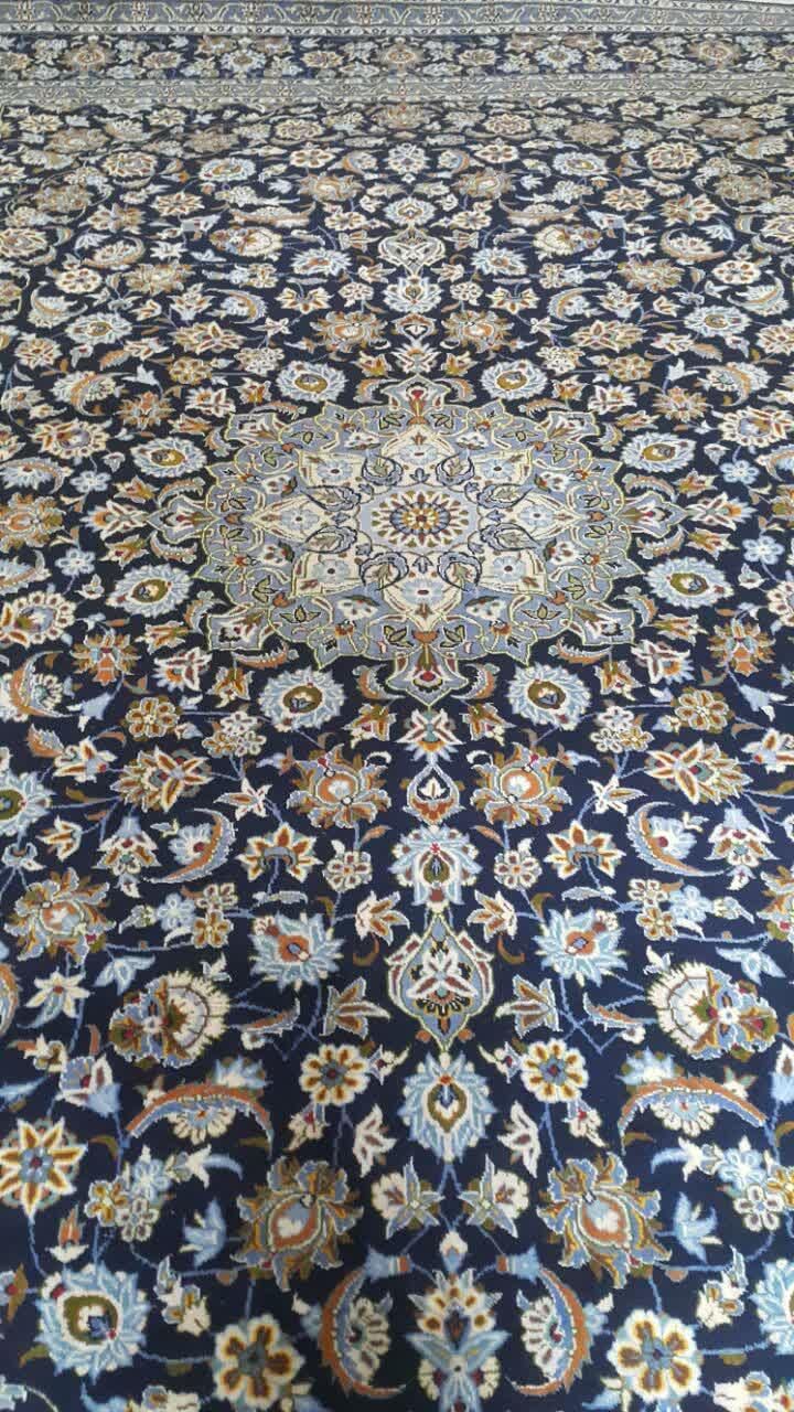 فرش ۱۲ متری دستباف کاشان سورمه ای|فرش|کرج, گلشهر|دیوار