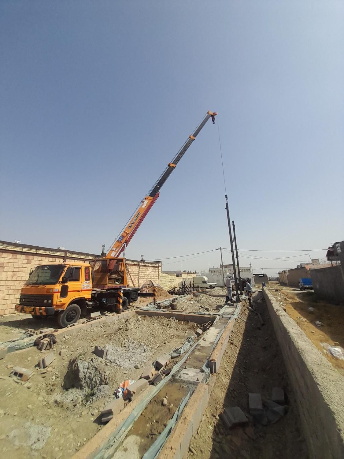 جرثقیل۷تن۱۰تن ۳۰تن،چناران،گلبهار شهرک صنعتی..|خدمات حمل و نقل|چناران, |دیوار