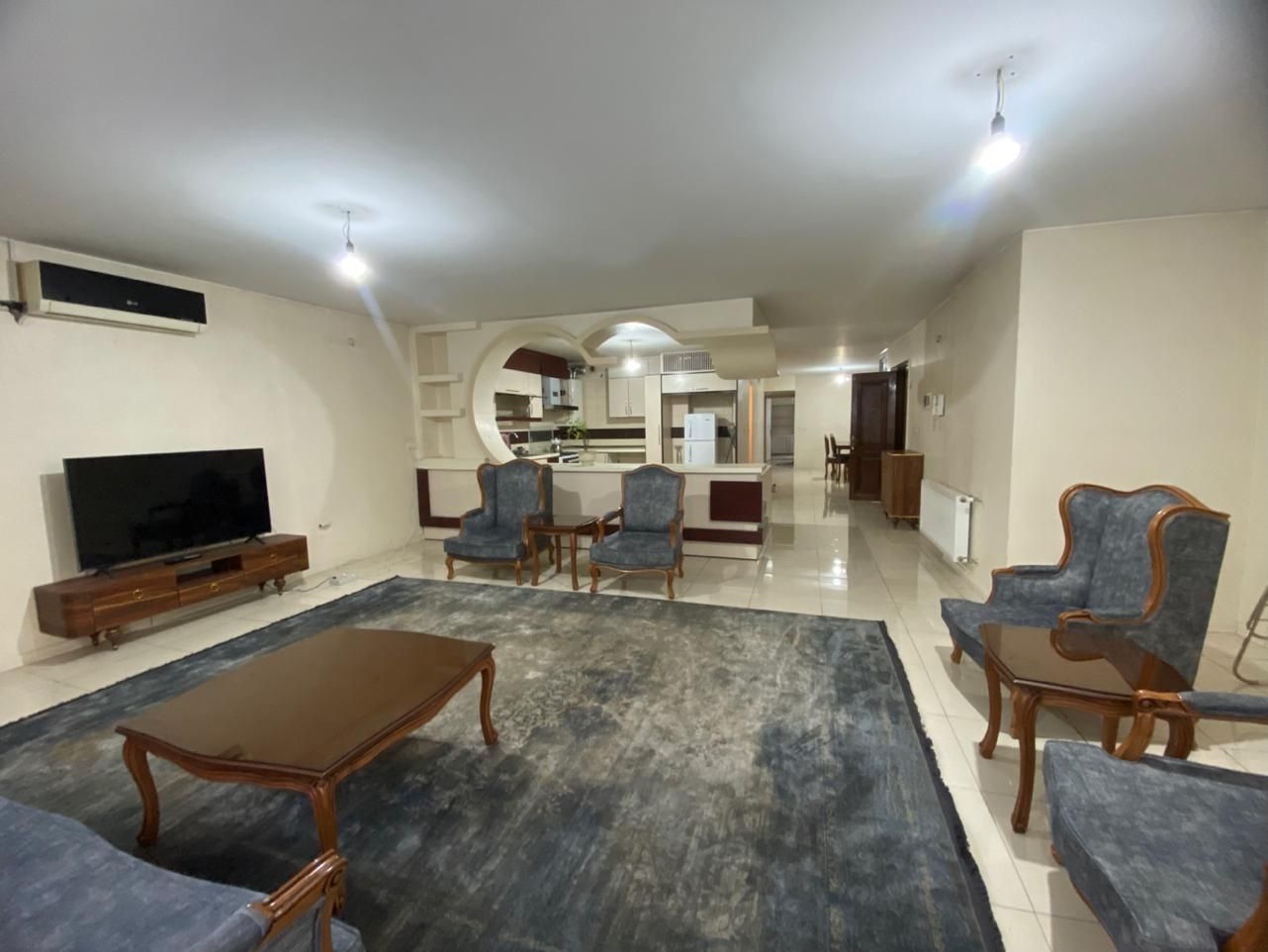 اجاره روزانه واحد ۱۸۰ متری چهارباغ سی و سه پل|اجارهٔ کوتاه‌مدت آپارتمان و سوئیت|اصفهان, خلجا|دیوار