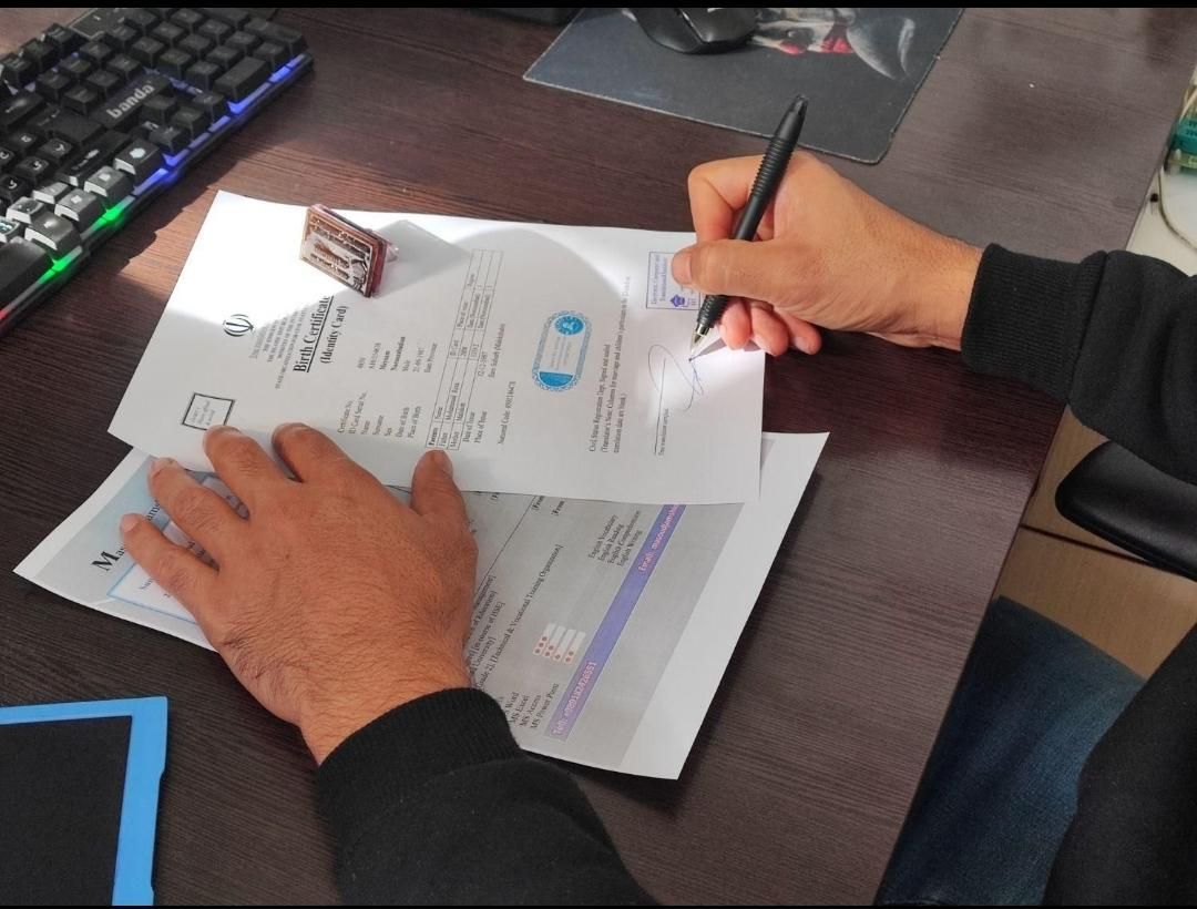 ترجمه تخصصی اسناد و مدارک و رزومه انگلیسی|خدمات رایانهای و موبایل|ایلام, |دیوار