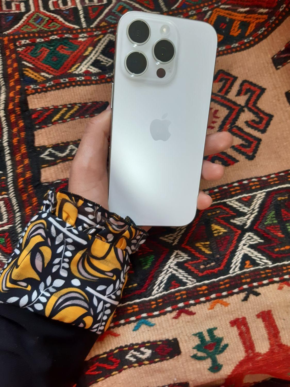 اپل iPhone 16 Pro با حافظهٔ ۲۵۶ گیگابایت|موبایل|بجنورد, |دیوار