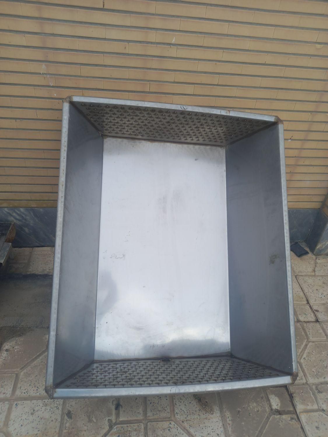 دیگ پخت و وان نبات|ظروف پخت‌وپز|اصفهان, قلعه طبره|دیوار