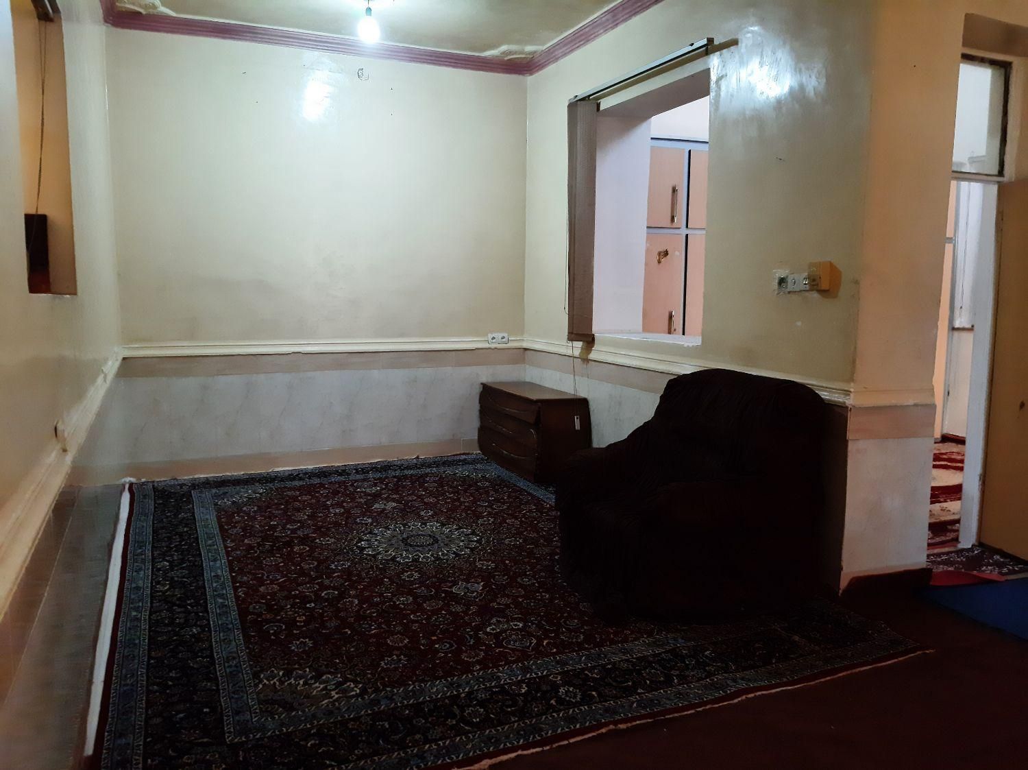 سوئیت اجاره ای.ویلایی.قدیمی|اجارهٔ کوتاهمدت آپارتمان و سوئیت|بندر دیر, |دیوار