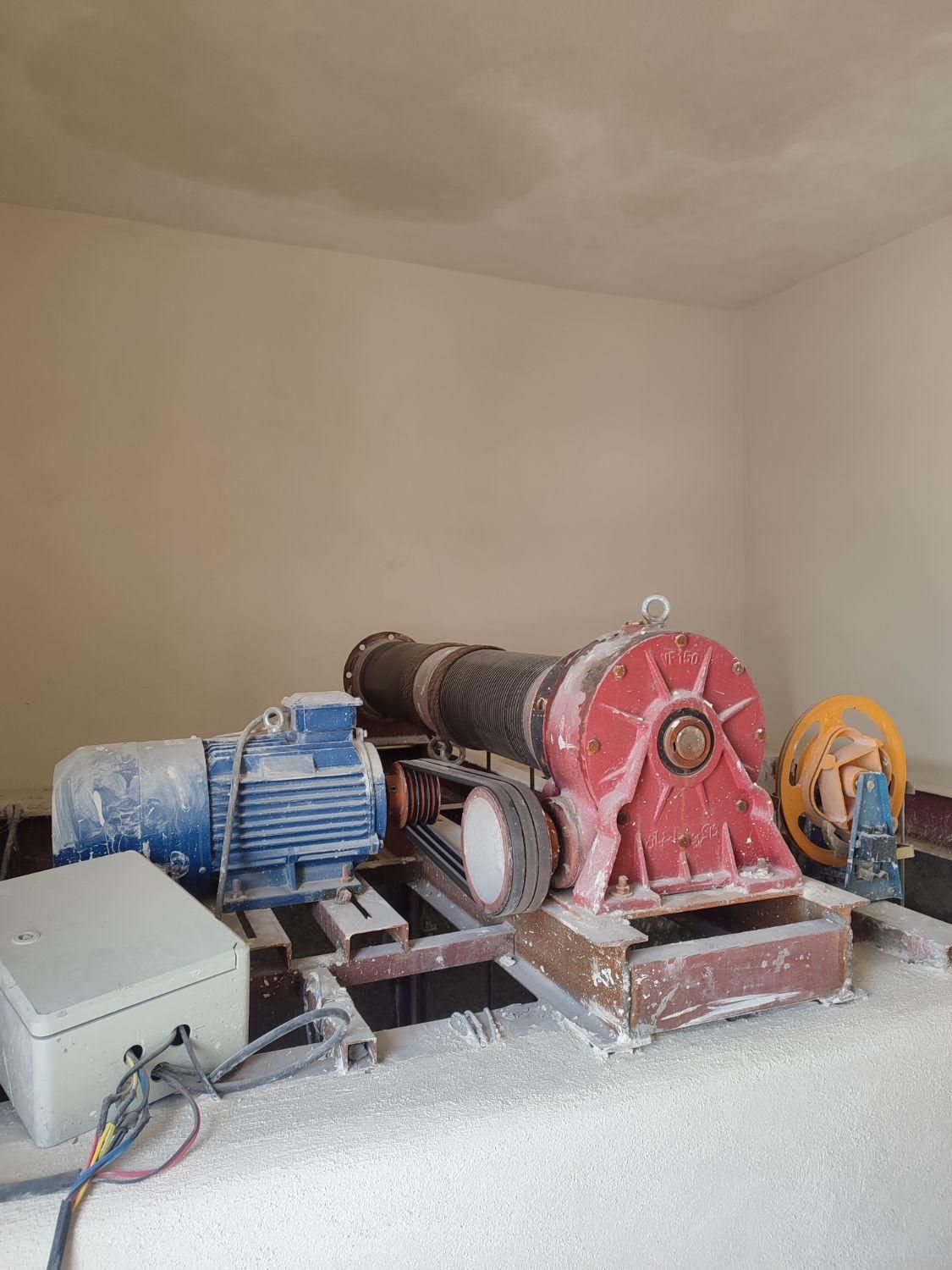 بالابر ساختمانی،نفربر سه فاز وتک|ماشینآلات صنعتی|کرمانشاه, |دیوار