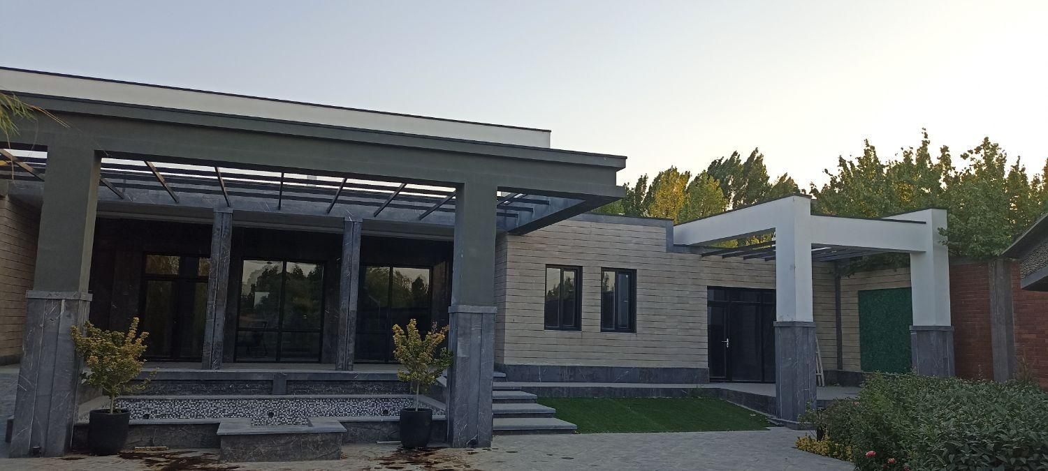 ۱۵۰۰ متر باغ ویلا مدرن سرسبز ـ لوکیشن بی نظیر|فروش خانه و ویلا|مشهد, میان ولایت|دیوار