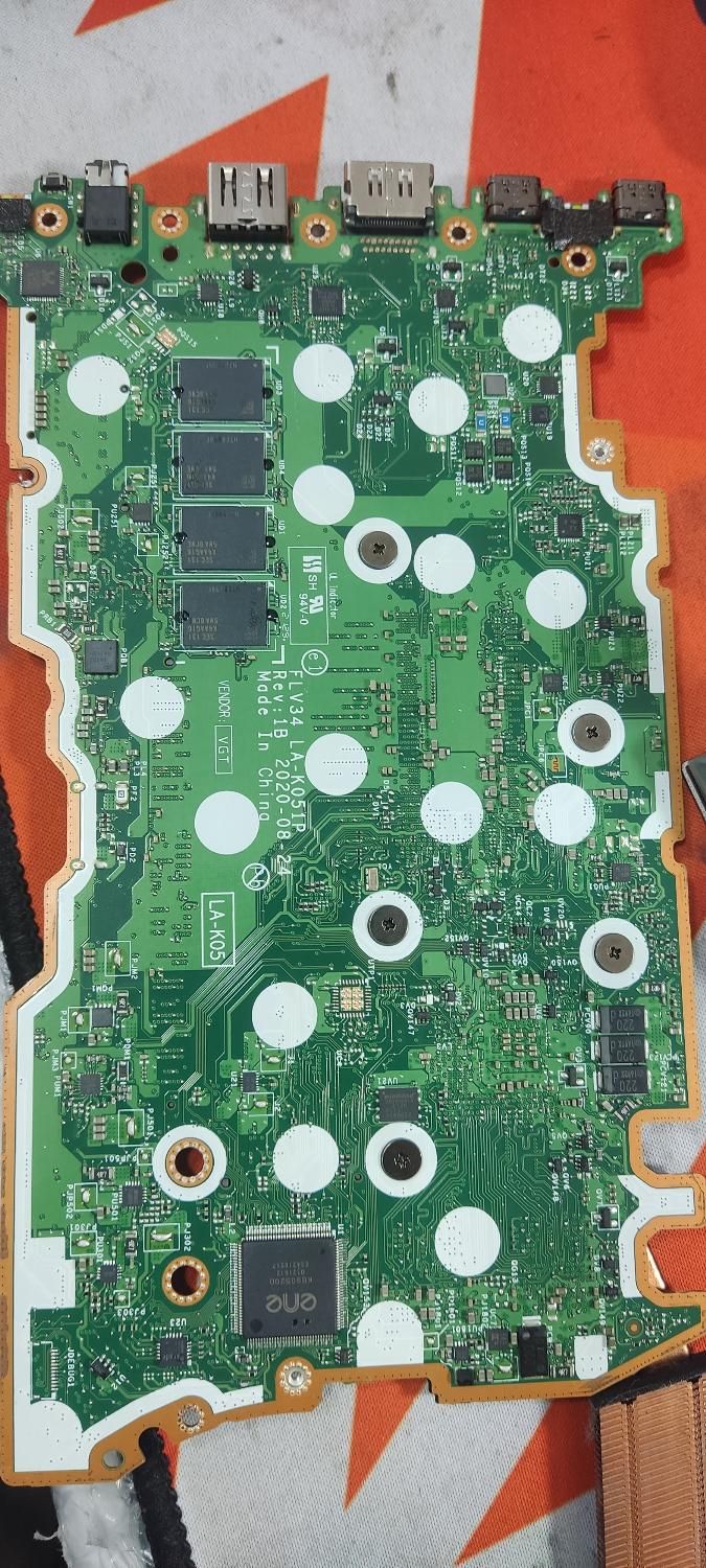 عیب یابی و تعمیرات لپ تاپ و کامپیوتر|خدمات رایانهای و موبایل|تهران, زعفرانیه|دیوار