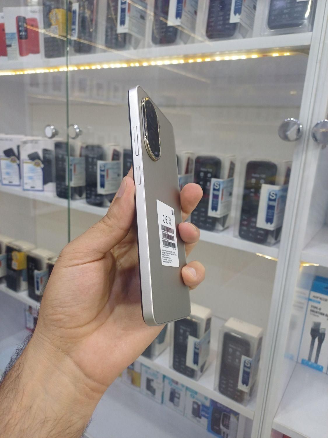 شیائومی redmi a5 4g با حافظهٔ ۱۲۸ گیگابایت|موبایل|رشت, استادسرا|دیوار