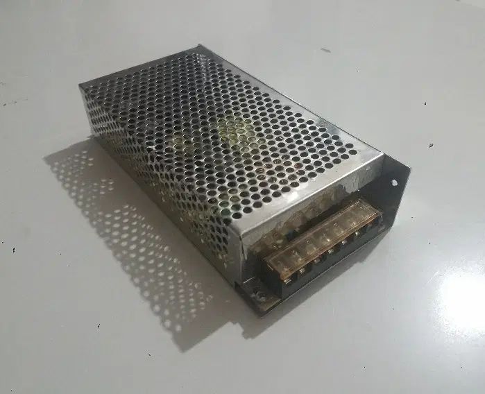 ترانس سوئیچینگ ، زنبوری ،آداپتور دوربین مدار بسته|قطعات و لوازم جانبی رایانه|تهران, مهران (سیدخندان)|دیوار