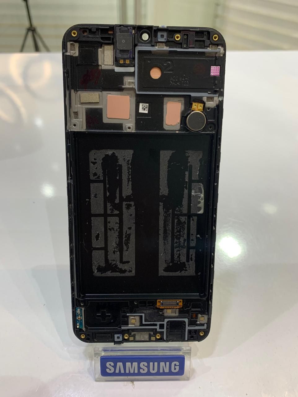 LCD Samsung A20 اصلی روکاری با فرم|لوازم جانبی موبایل و تبلت|اصفهان, طامه|دیوار