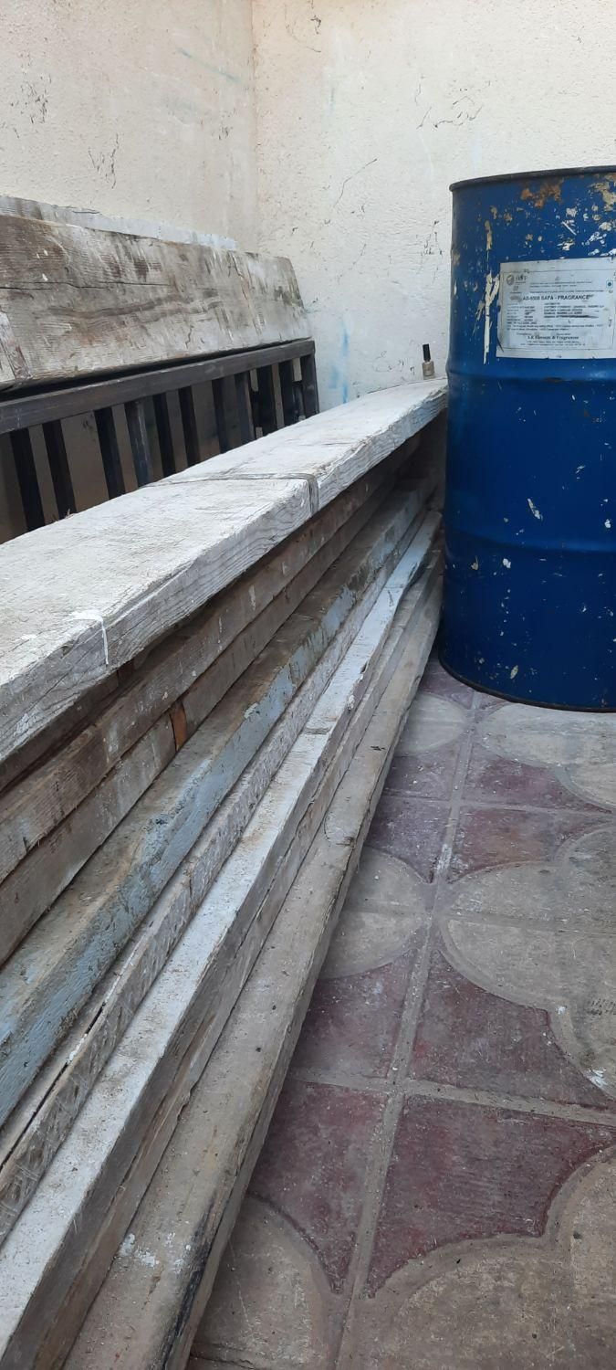 تخته الوار بشکه|مصالح و تجهیزات ساختمان|شیراز, شهرک مهدی‌آباد|دیوار