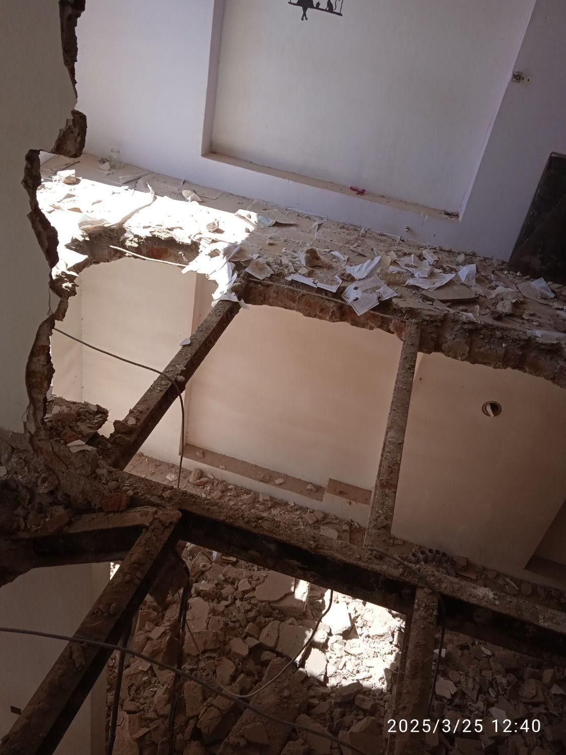 تخریب ساختمان شما انجام میشود|خدمات پیشه و مهارت|مراغه, |دیوار