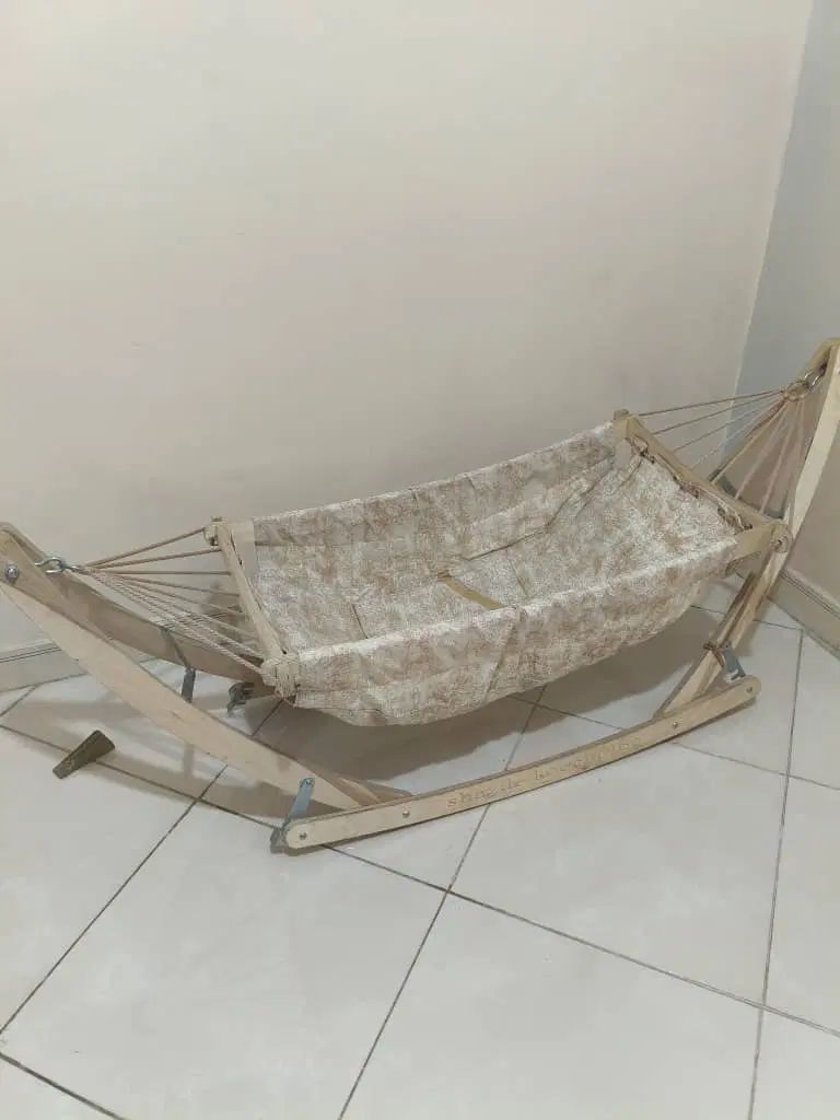 گهواره چوبی تخت نوزاد|تخت و صندلی بچه|تهران, تاکسیرانی|دیوار