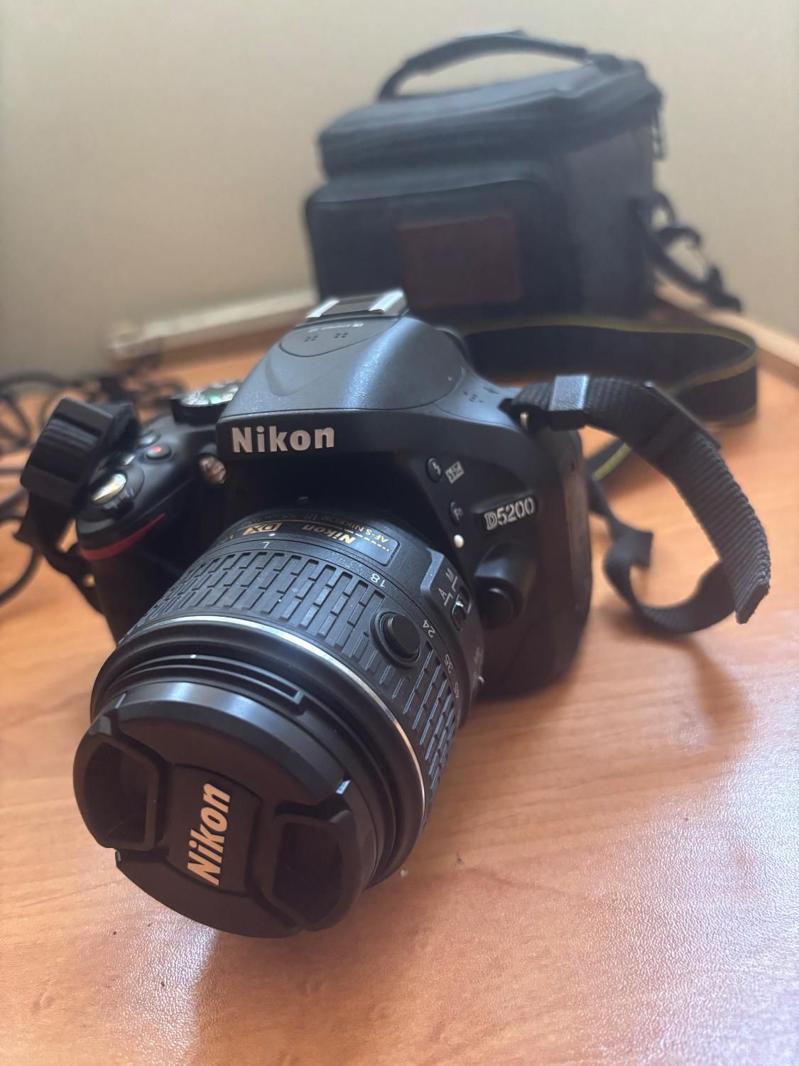دوربین nikon d5200|دوربین عکاسی و فیلم‌برداری|اصفهان, کوی ولی عصر|دیوار