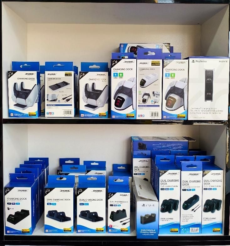 انواع پایه شارژر دسته ps4 ps5 // اصلی و درجه ۱|کنسول، بازی ویدئویی و آنلاین|قم, زاویه|دیوار