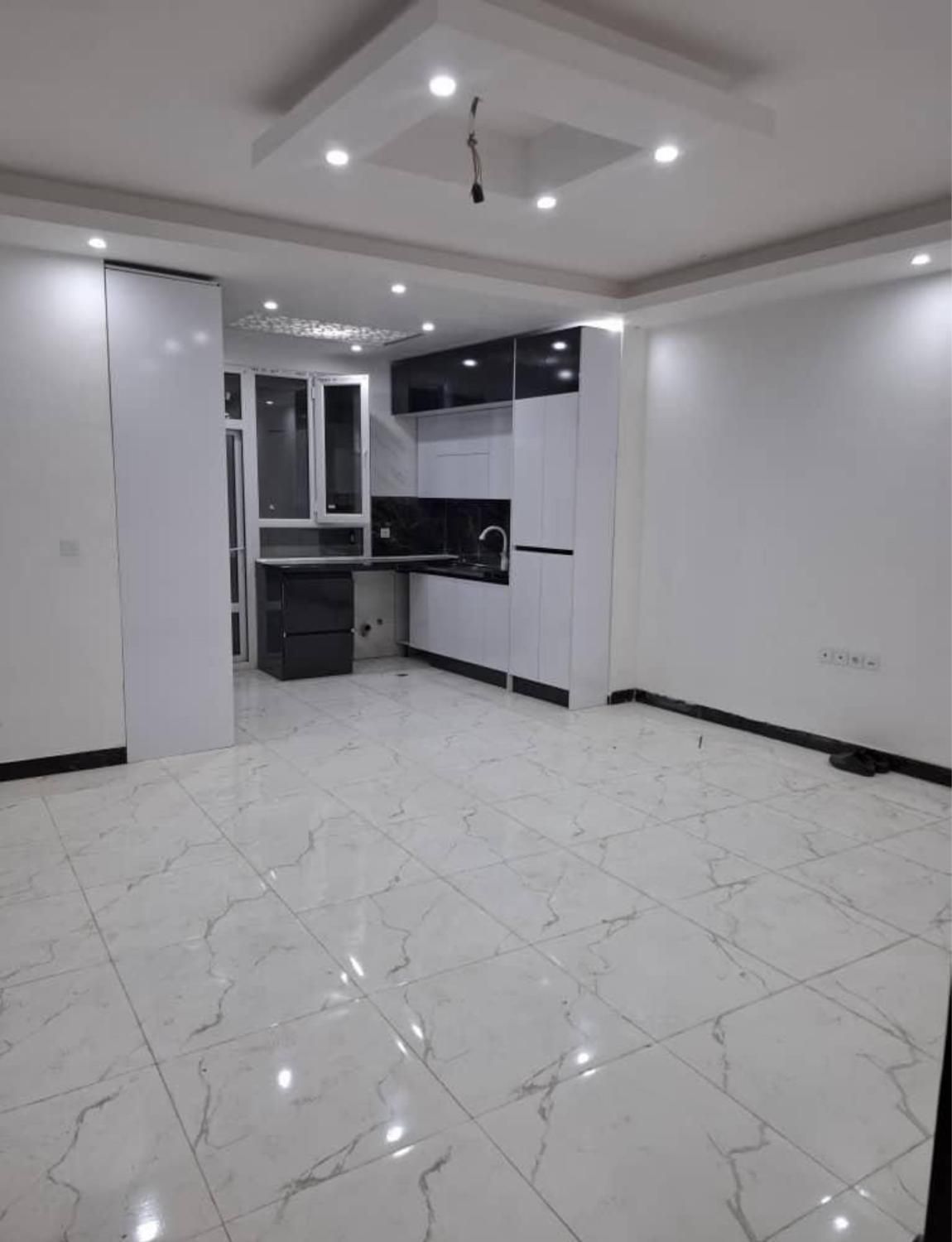 45متر/ط1/پارکینگ/انباری/دونبش‌غرق نور جنب مترو|فروش آپارتمان|تهران, خرمشهر|دیوار